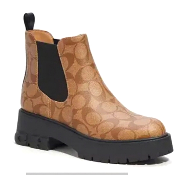 Coach Reid Signature Boot (9½) - Picture 5 of 6